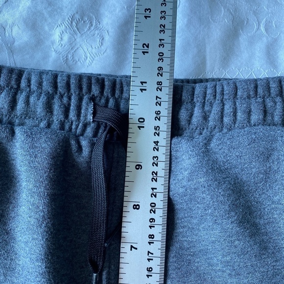 Puma‎ Youth Athletic Gray Running Shorts Long Size Large - Picture 9 of 12